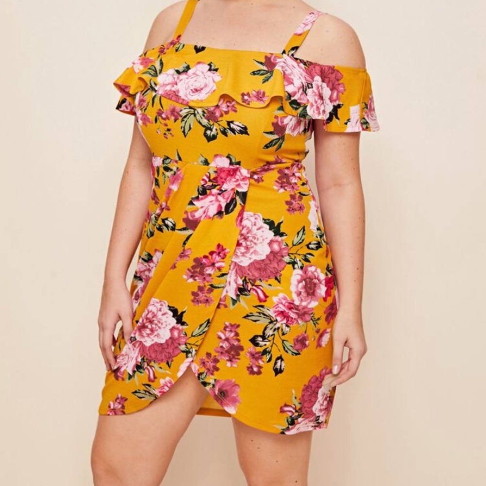 NEVER WORN Yellow Sundress Off the Shoulder Straps